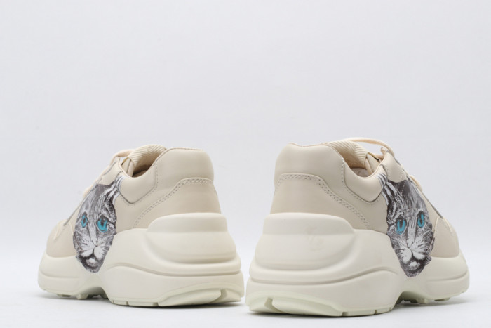G*u*i* rhyton sneaker