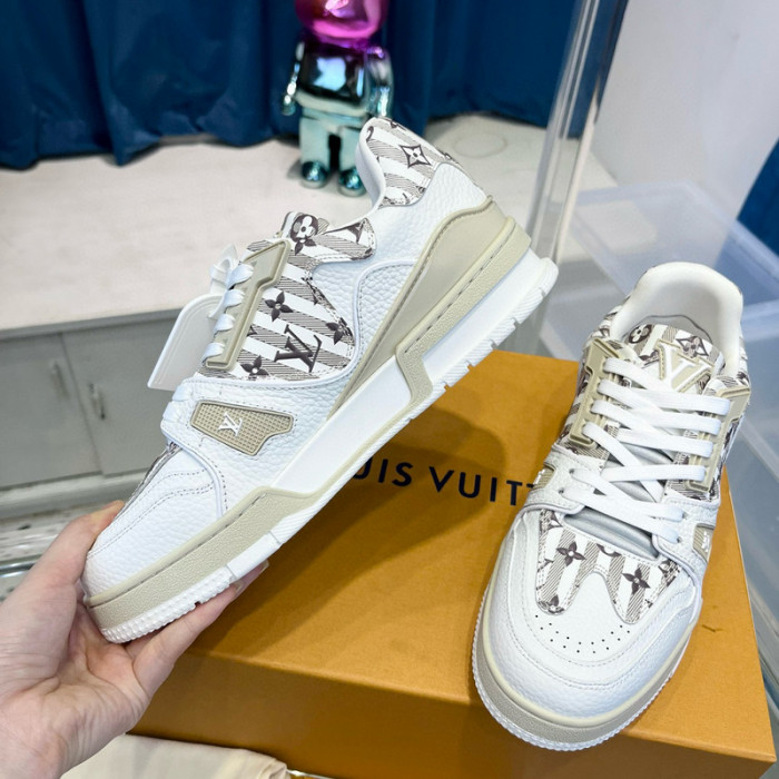 lv snekaers l0000266