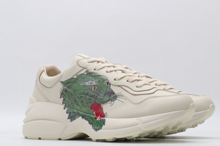 G*u*i* rhyton sneaker