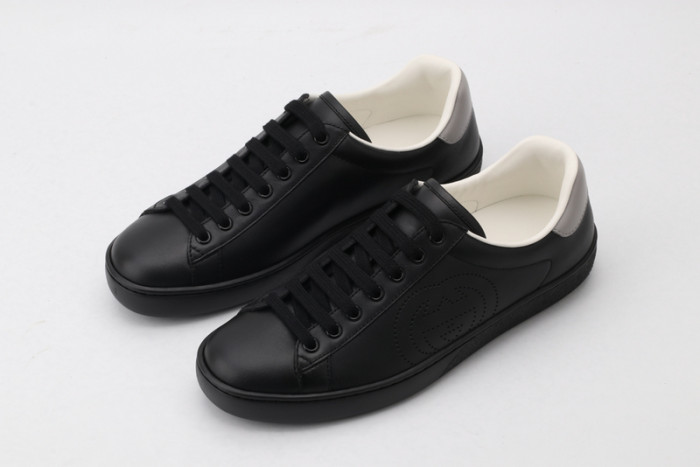 G*u*i* ace sneaker