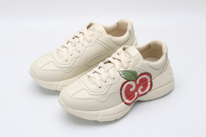 G*u*i* rhyton sneaker
