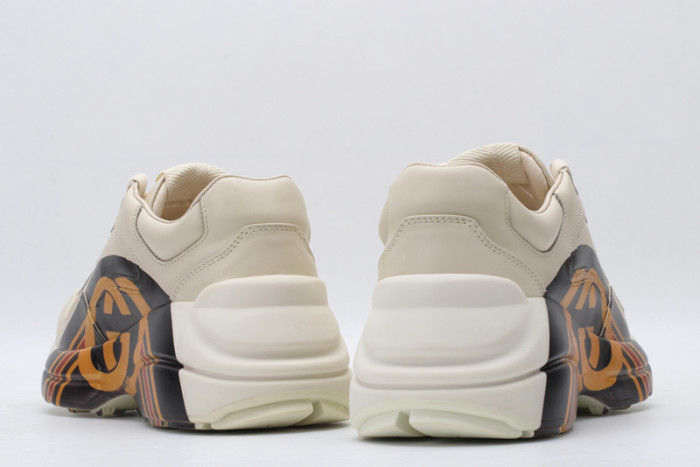 G*u*i* rhyton sneaker