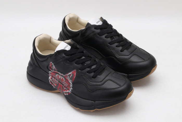 G*u*i* rhyton sneaker
