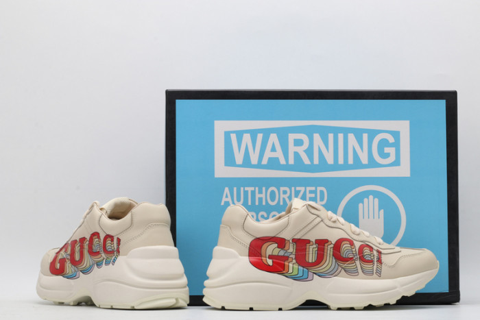 G*u*i* rhyton sneaker