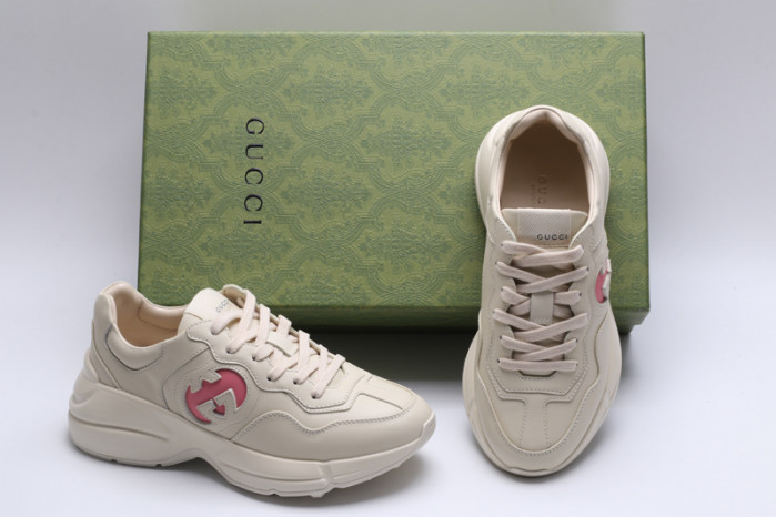 G*u*i* rhyton sneaker