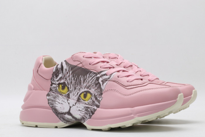 G*u*i* rhyton sneaker