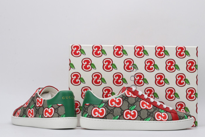 G*u*i* ace sneaker