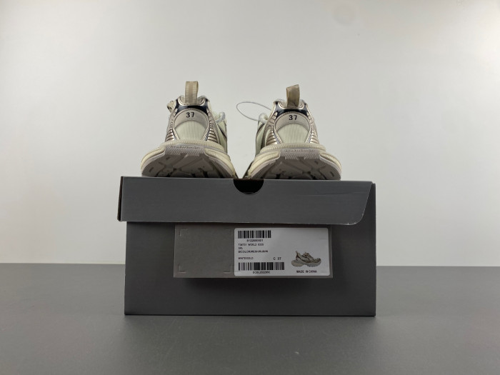 BALENCIAGA 3XL SNEAKER W3XL2 0335