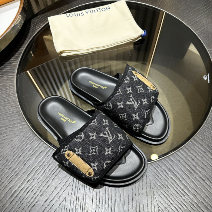 L&V sandal 143