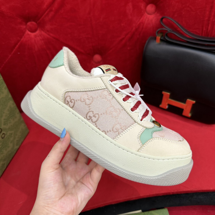 G*u*i* sneaker gc165
