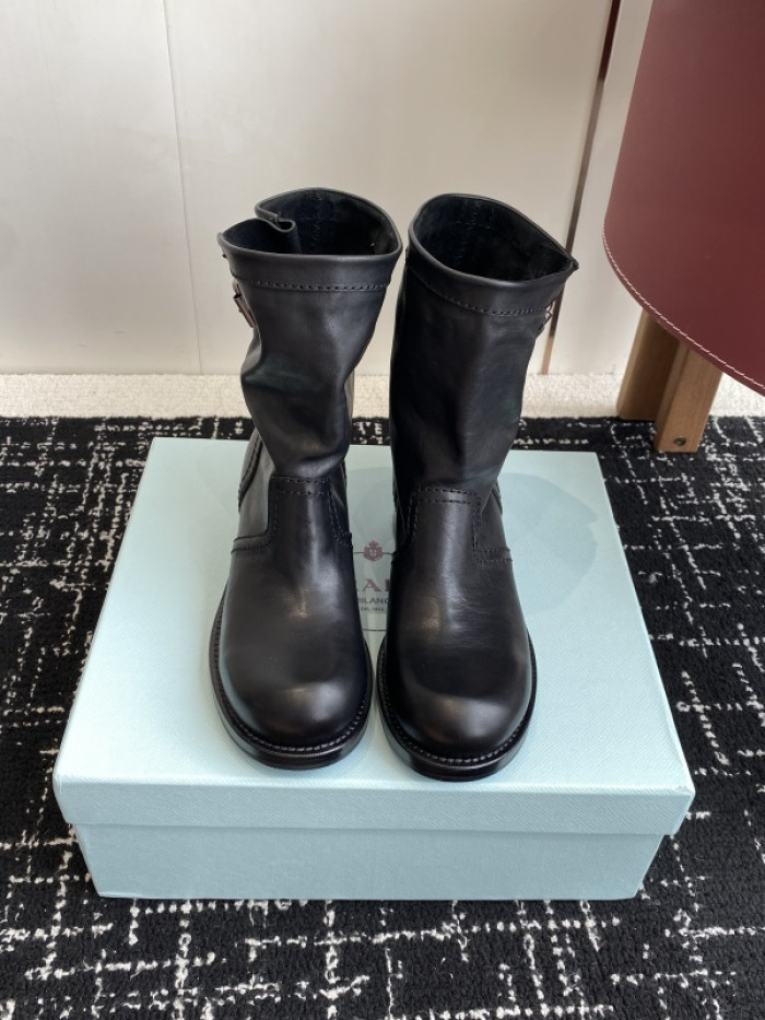 PRAD* boots P228