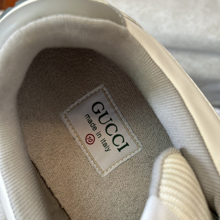 G*u*i* sneaker gc132
