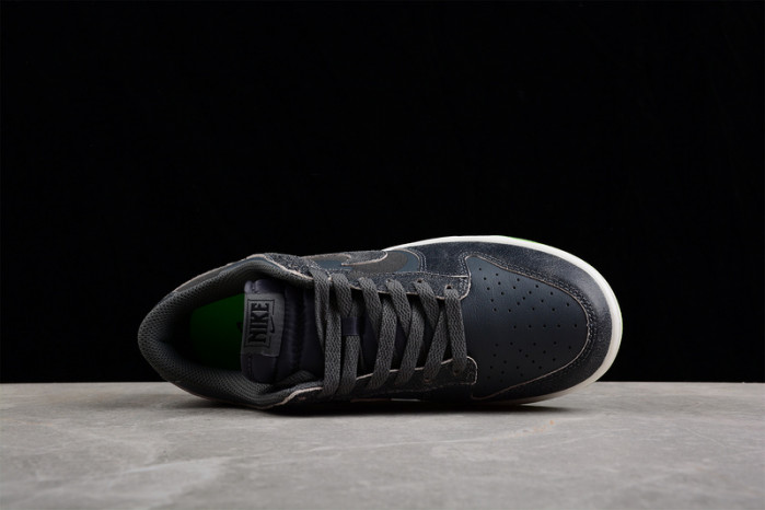 NIKE DUNK LOW SWOOSH SHADOW IRON GREY DQ7681-001