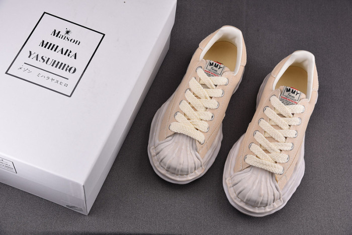 Ma*s*n mihara yasuhiro sneaker mmys37