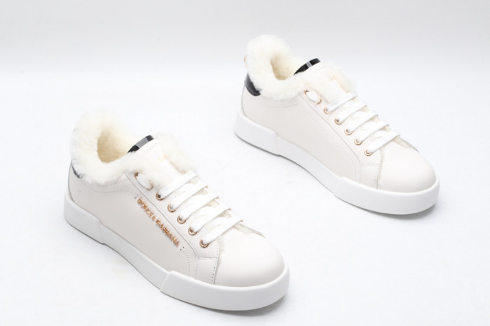 DG Sneaker37
