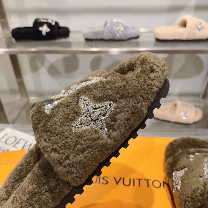 L&V sandal 103