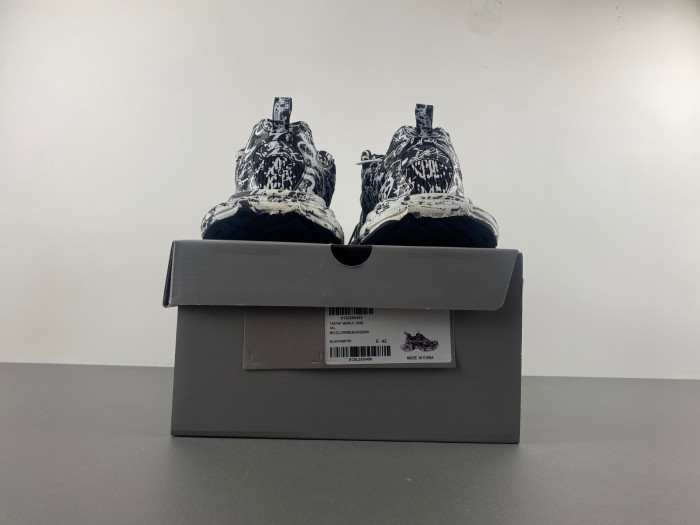 BALENCIAGA 3XL SNEAKER W3XL2 0238
