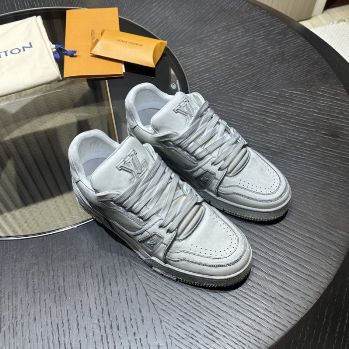 LV snekaers L0000487