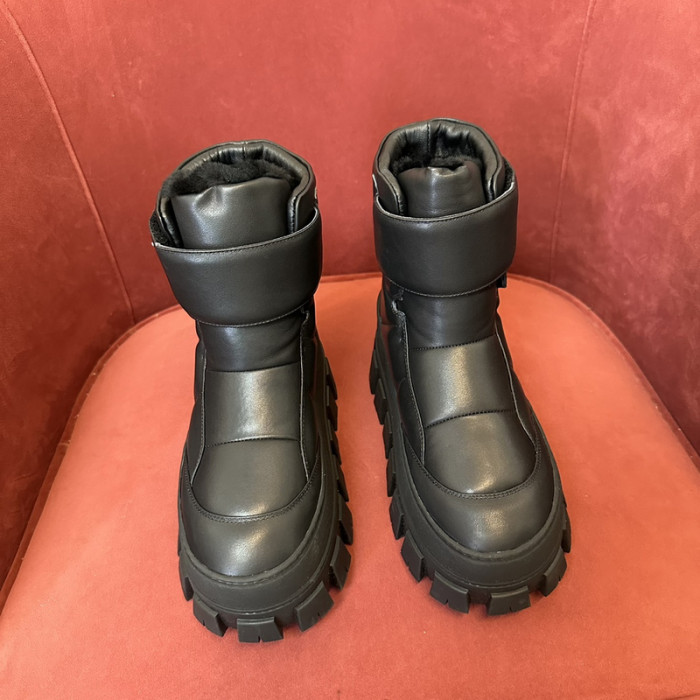 PRAD* boots P127