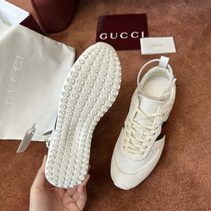 G*u*i* sneaker gc196