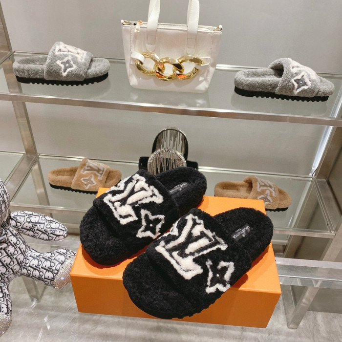 L&V sandal 109