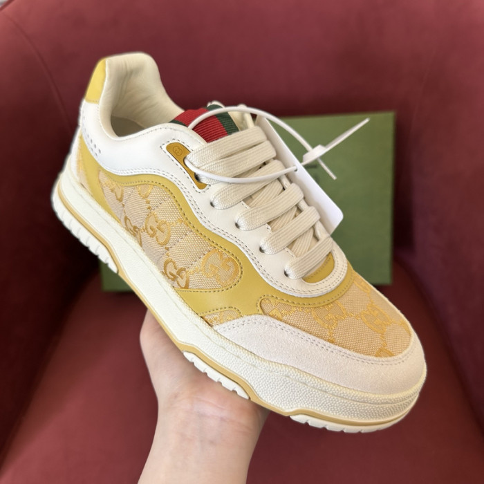 G*u*i* sneaker gc186