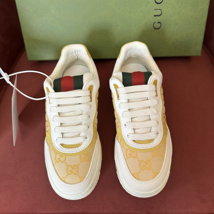 G*u*i* sneaker gc186