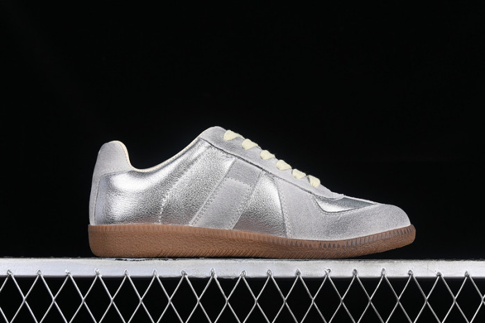 ma*s*n Ma*i*la calfskin silver s58ws0105