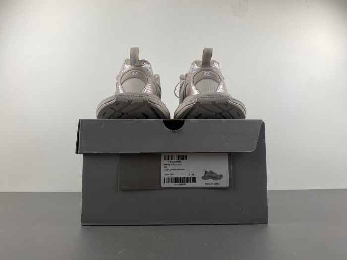 BALENCIAGA 3XL SNEAKER W3XL2 0210