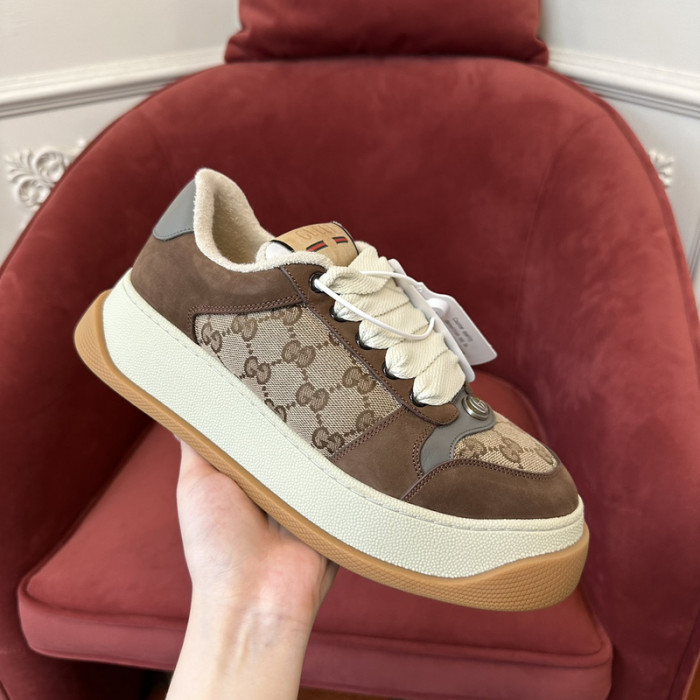 G*u*i* sneaker gc157