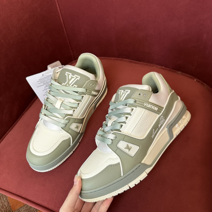 LV snekaers L0000422