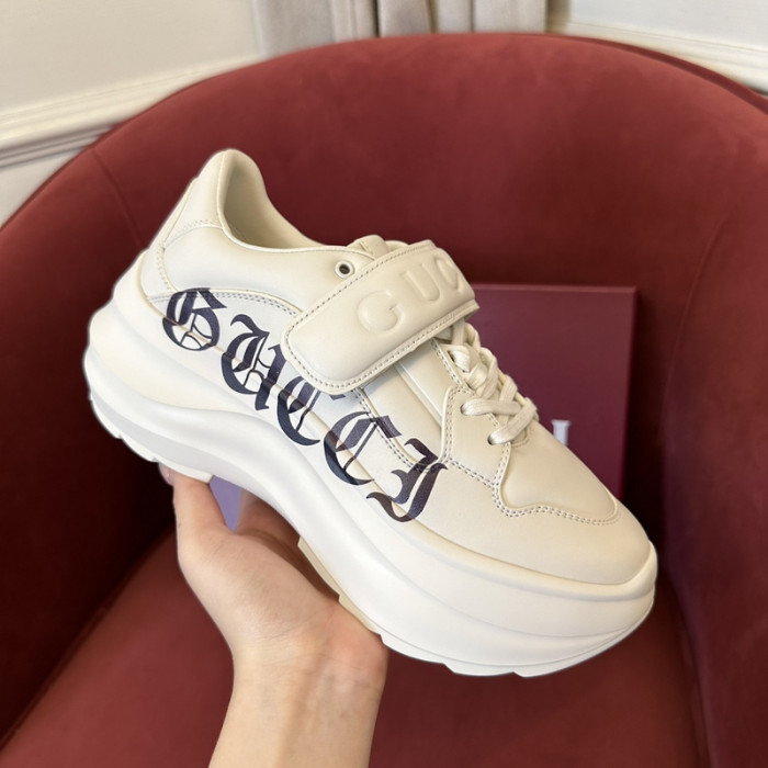 G*u*i* sneaker gc142