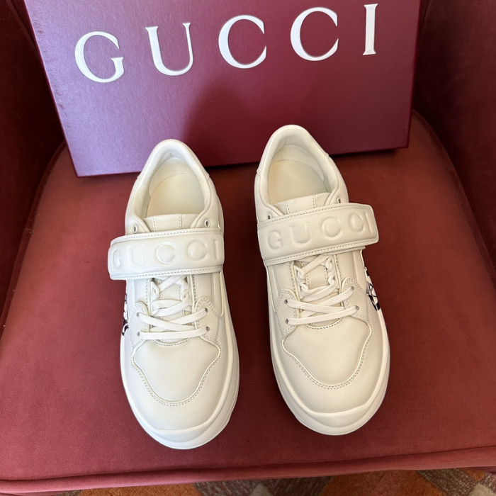 G*u*i* sneaker gc142