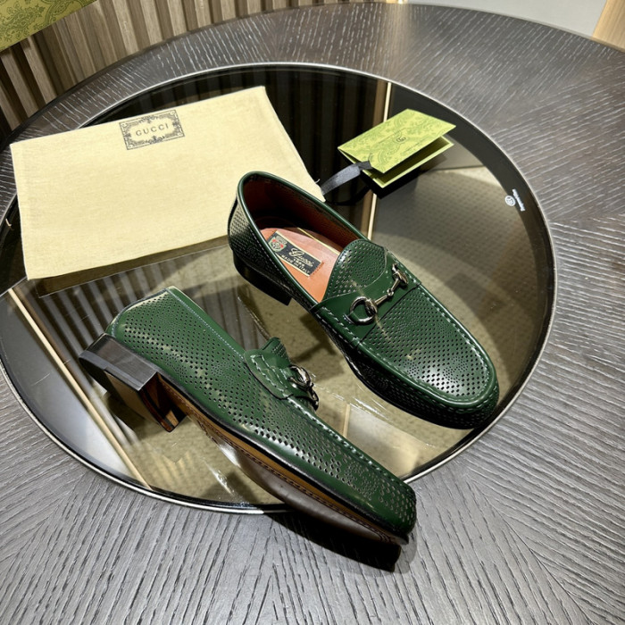 G*u*i* loafers gc184