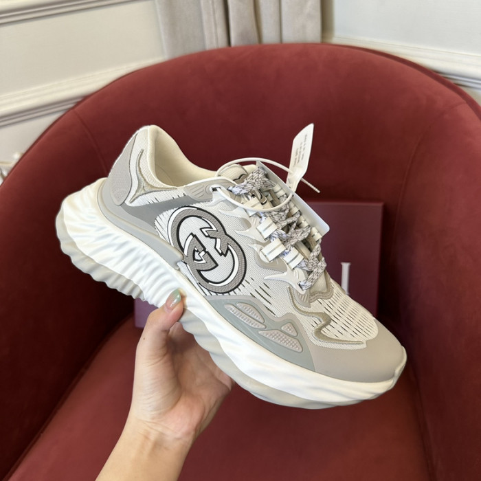 G*u*i* sneaker gc143