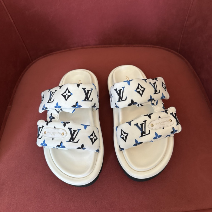 L&V sandal 138