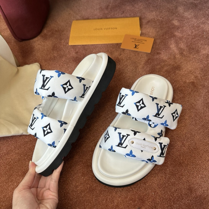 L&V sandal 138