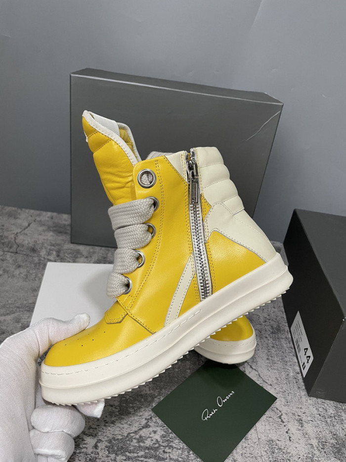 Rick Owe* R0000288