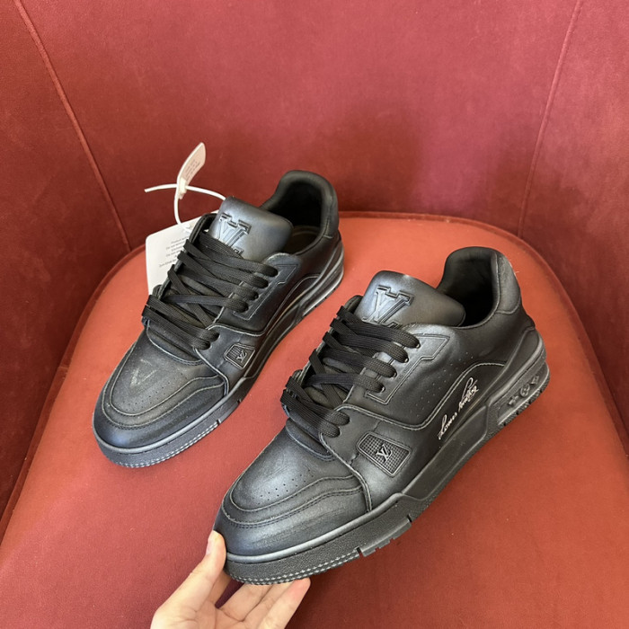 LV snekaers L0000474