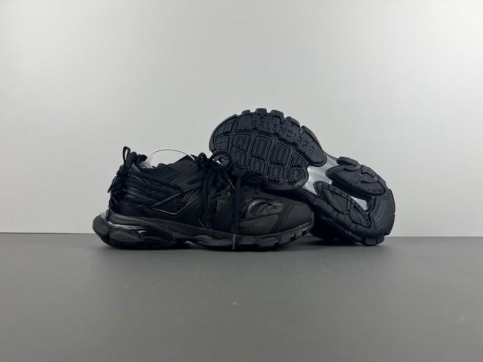 Balenciaga track W3CO1 1000