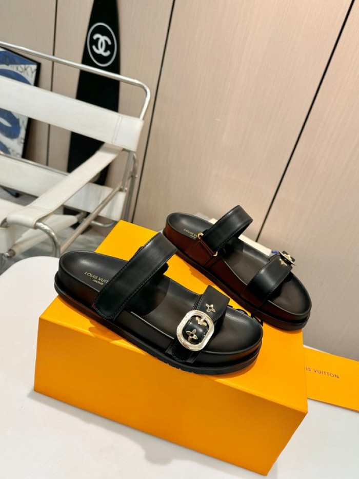 L&V sandal 183