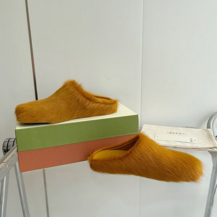 Marni Slides M005