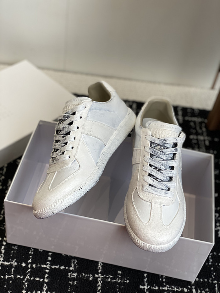 ma*s*n Ma*i*la calfskin s57ws0332